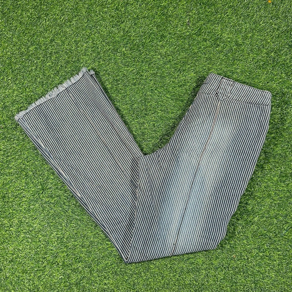 Vintage 90’s 00’s Quick brand striped bell bottom low rise jeans